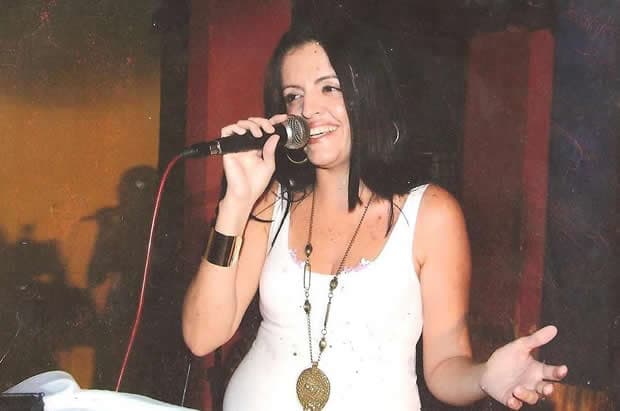Daniella Campelo – “Flertes”