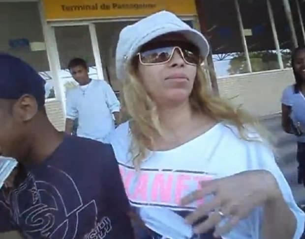 Após Joelma ser acusada de homofobia, fã gay defende cantora: “Ela não é preconceituosa”
