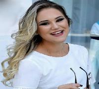 Por questões financeiras - Adma Andrade afirma ter sido demitida da Banda Magníficos