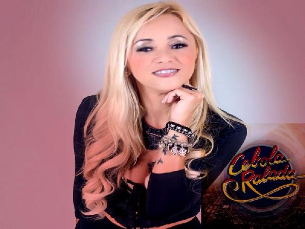 Cantora Klébia Nascimento anuncia volta da banda Cebola Ralada
