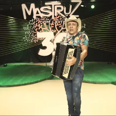 Mastruz com Leite divulga videoclipe da canção “Arraiá Virtuá”